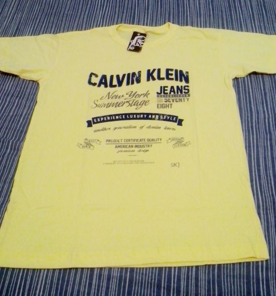 Camisa Gola Redonda